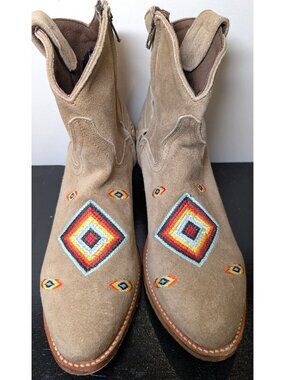 Mexicana Apalossa Tan Suede Embroidered Ankle Boots, Women Size 7.5